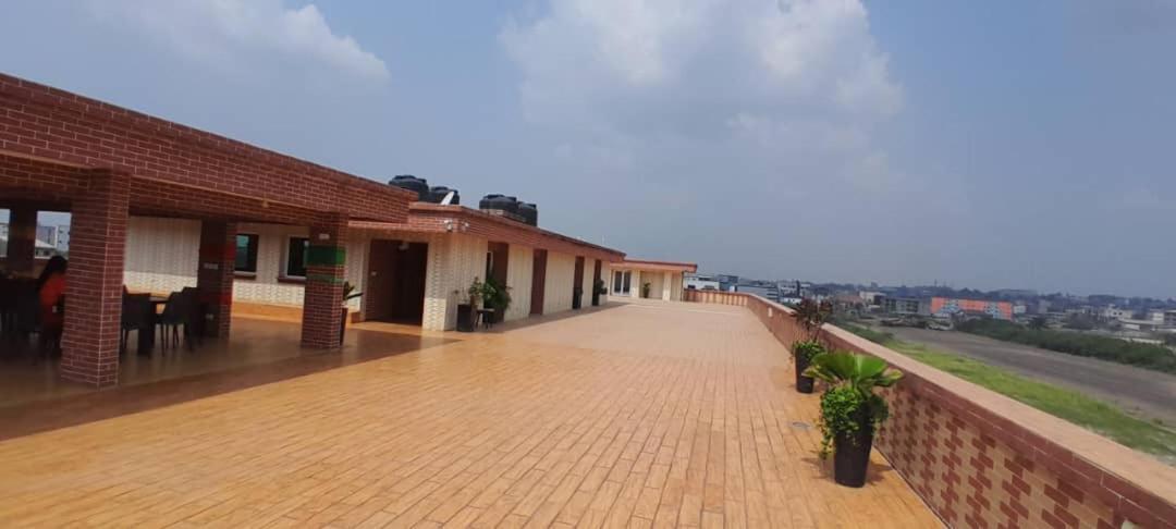 Grand Hotel Aeroport, Douala Exteriér fotografie